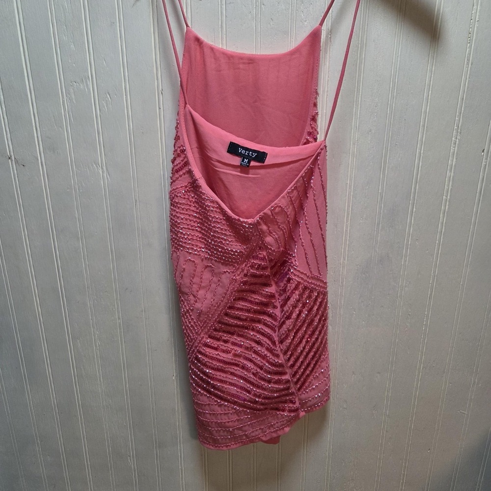 Verty Dress Womens Medium Pink Beaded Geometric Slip Scoop Neck Short Party